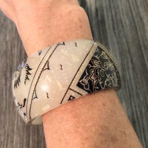 Vintage Acrylic Bangle Bracelet